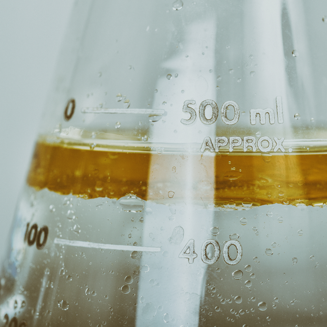 De la formulation à la bouteille : comment naît un soin Vagance ?